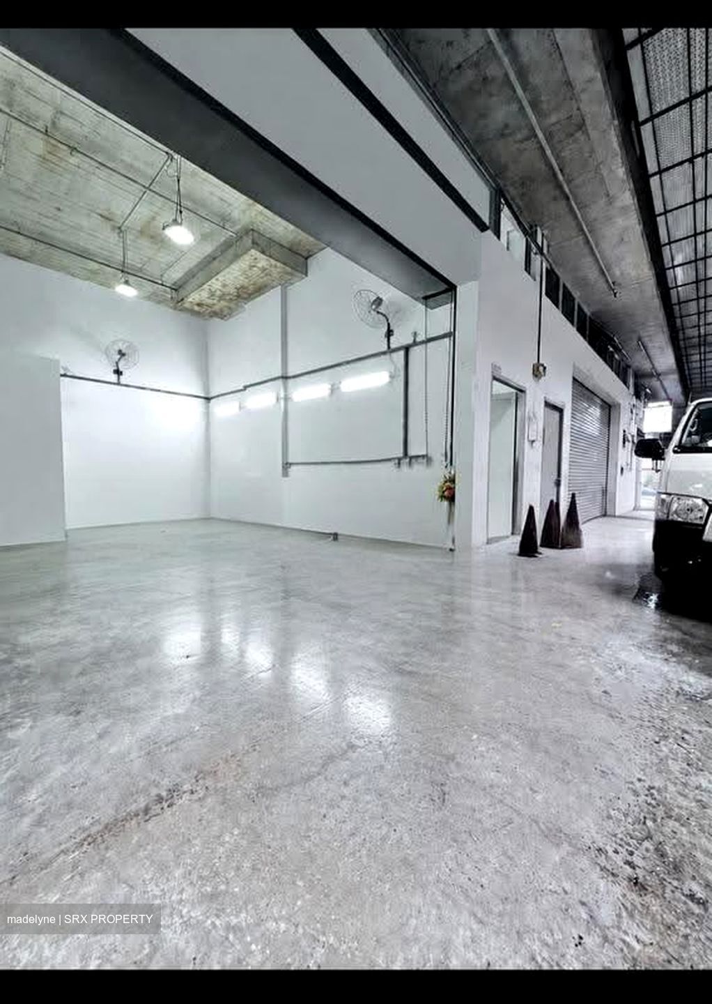 Pioneer Point (D22), Factory #627827471